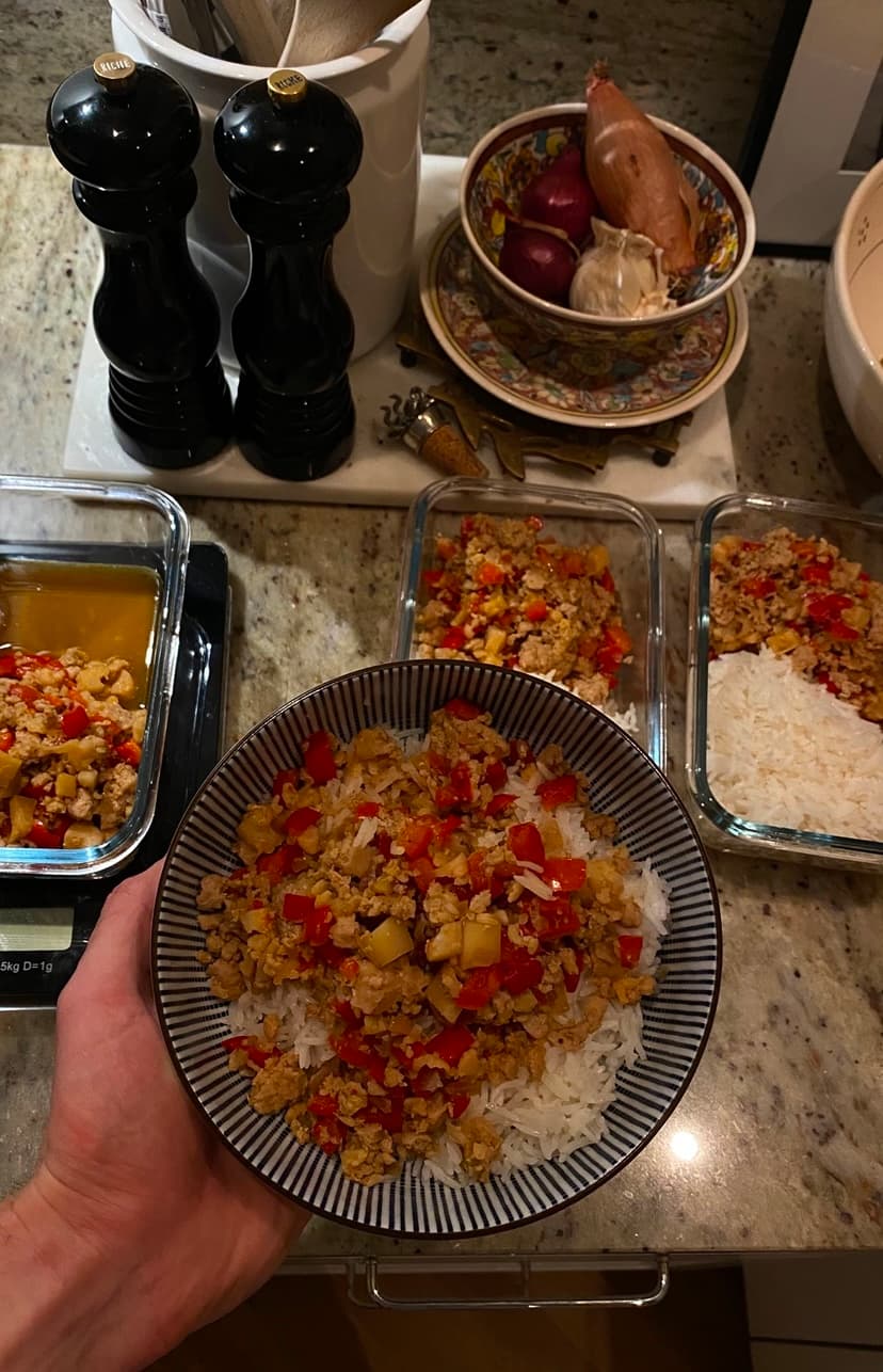 Asiatisk kycklingfärs med ris