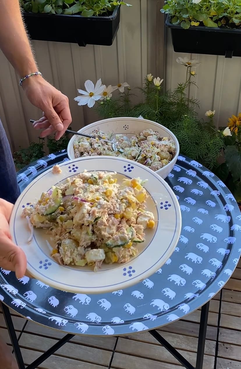 Ljummen potatissallad med tonfisk
